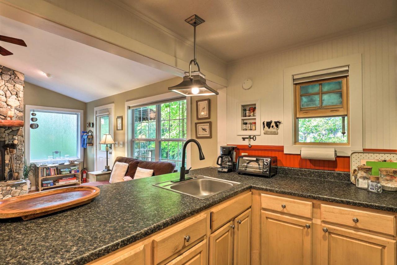 Updated Tryon Cabin On Pacolet River! Eksteriør bilde